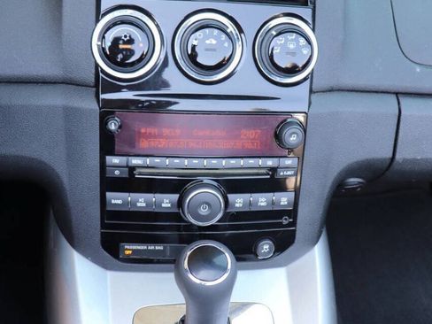 Used 2008 Saturn Sky w/ Premium Trim Package RWD image 27