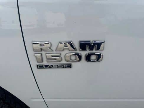 Used 2023 RAM 1500 Classic SLT w/ Trailer & Traction Group AWD/4WD image 19