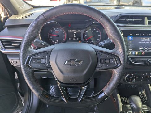 Used 2023 Chevrolet TrailBlazer RS w/ Convenience Package image 26
