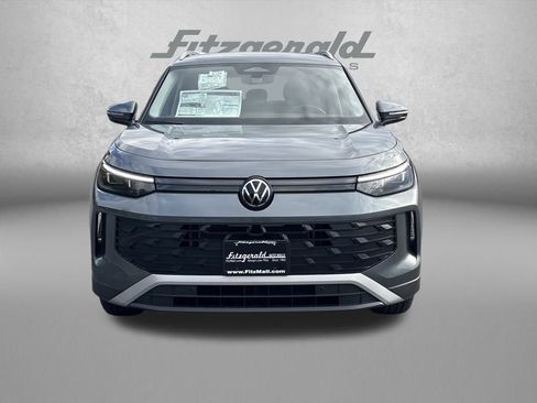 New 2026 Volkswagen Tiguan SE image 4