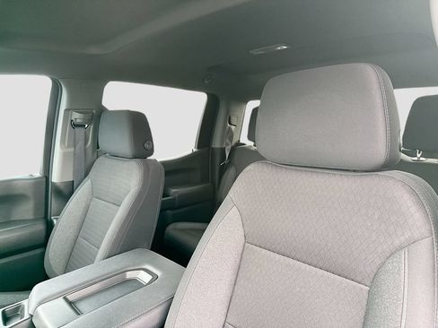 Used 2024 Chevrolet Silverado 1500 Custom RWD image 9