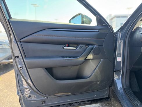 Used 2025 MAZDA CX-50 AWD 2.5 Hybrid w/ Premium Pkg image 19