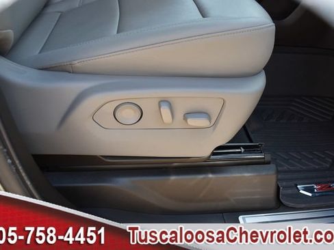 Used 2025 Chevrolet Silverado 1500 LTZ AWD/4WD image 25