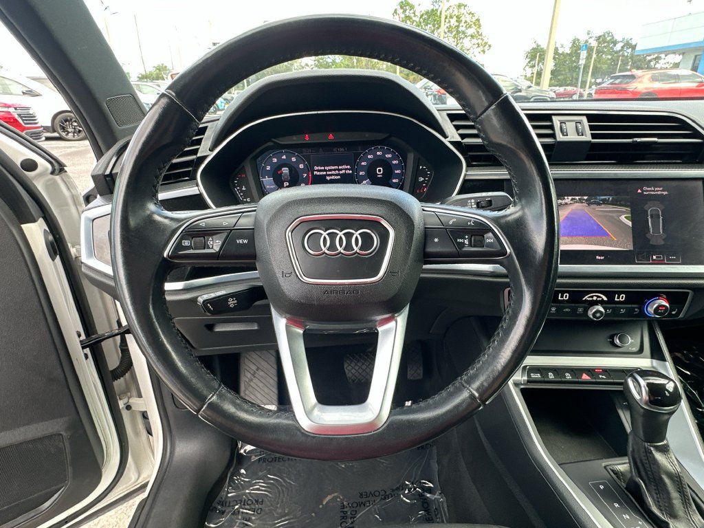 Used 2019 Audi Q3 2.0T Premium AWD/4WD image 11