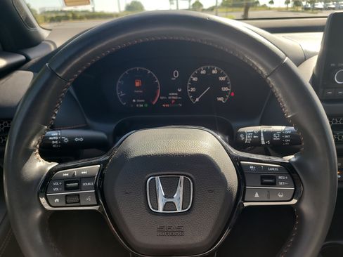 Used 2024 Honda HR-V Sport image 27
