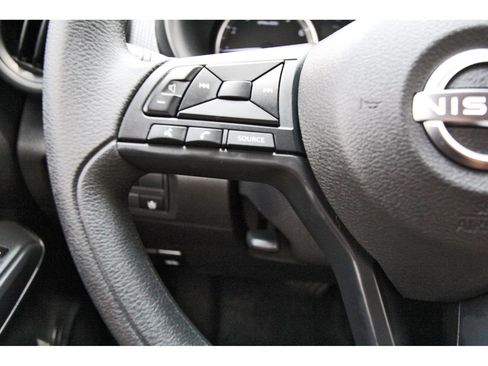 Certified 2025 Nissan Kicks Play S FWD image 15