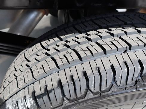 Used 2024 RAM 3500 Laramie image 48