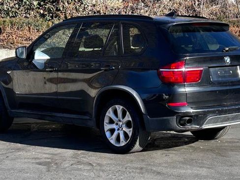 Used 2011 BMW X5 xDrive35i image 3