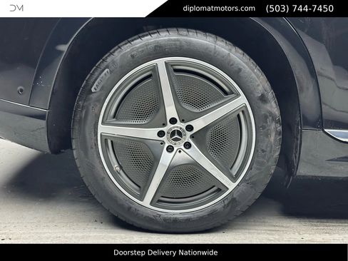 Used 2023 Mercedes-Benz EQS 580 4MATIC SUV image 40