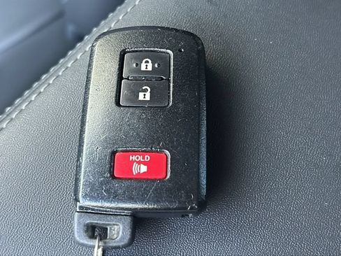 Used 2022 Subaru Forester Touring AWD/4WD image 25