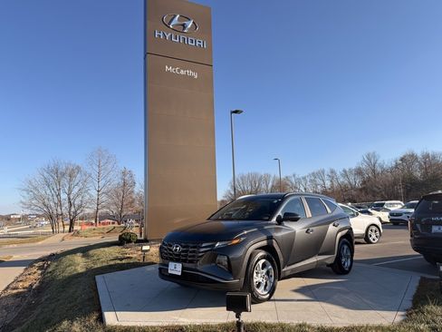 Used 2023 Hyundai Tucson SEL image 1