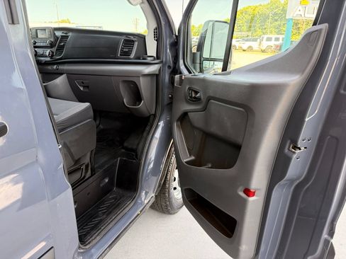 Used 2020 Ford Transit 250 148 High Roof Extended RWD image 20