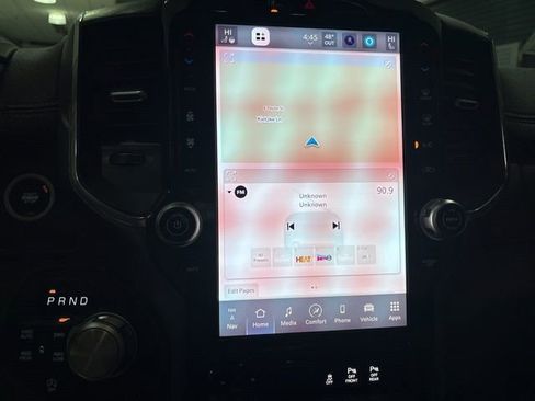 Used 2025 RAM 1500 Laramie image 24