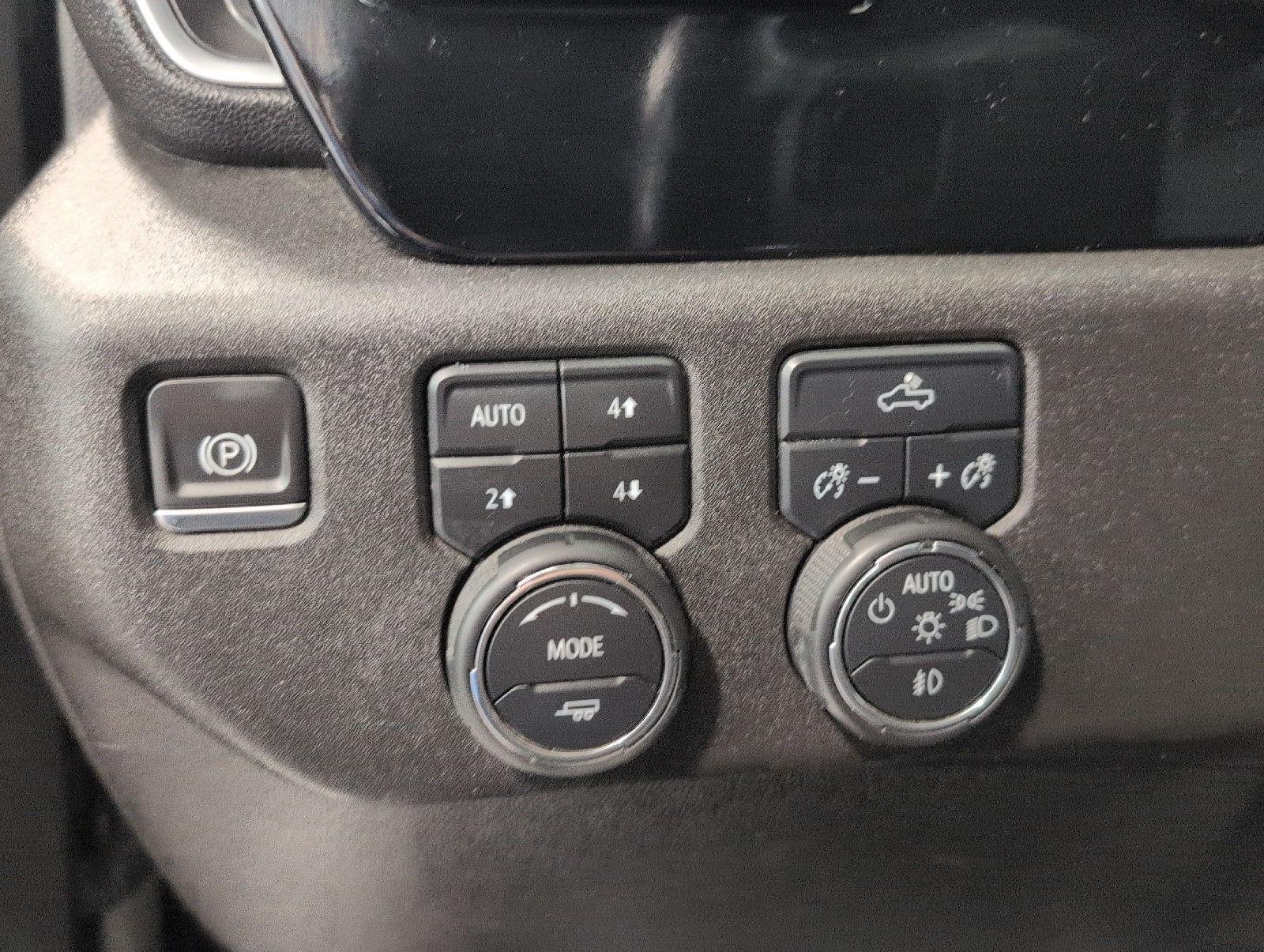 Used 2023 Chevrolet Silverado 1500 RST AWD/4WD image 10