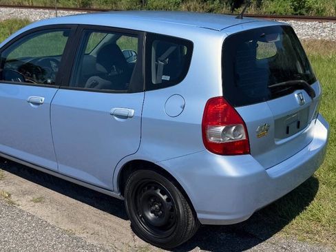 Used 2008 Honda Fit image 4