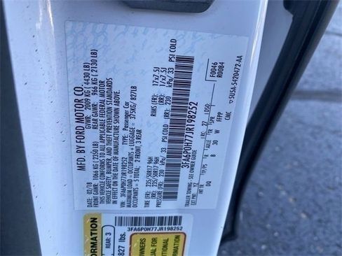 Used 2018 Ford Fusion SE image 31