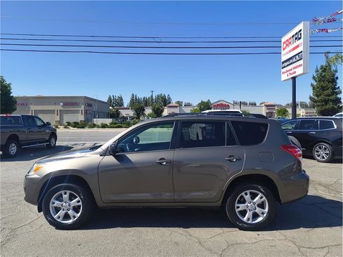Used 2012 Toyota RAV4 4WD w/ Upgrade Value Pkg image 17