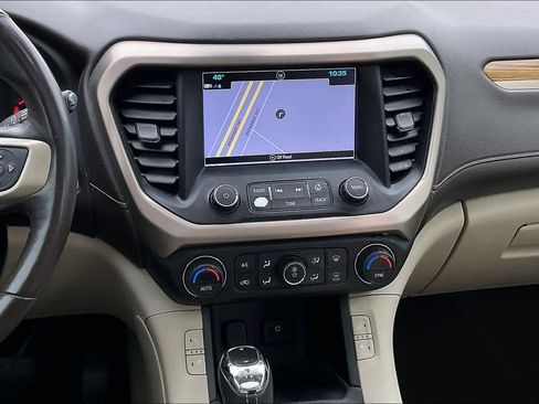 Used 2017 GMC Acadia Denali w/ Technology Package image 7