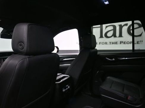 Used 2023 GMC Yukon Denali RWD image 26
