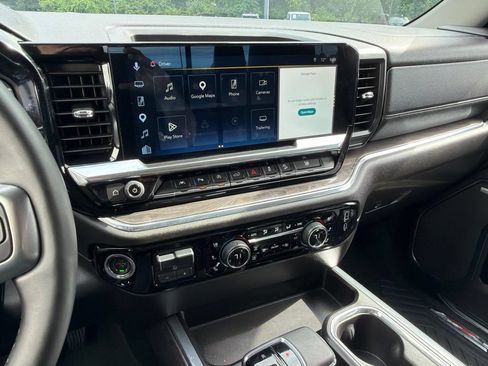 Used 2023 Chevrolet Silverado 1500 LTZ AWD/4WD image 90