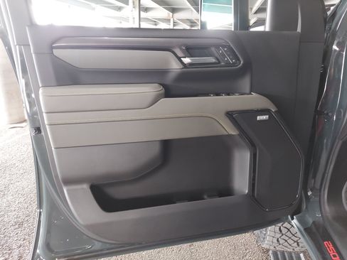 Used 2026 Chevrolet Silverado 2500 ZR2 AWD/4WD image 29