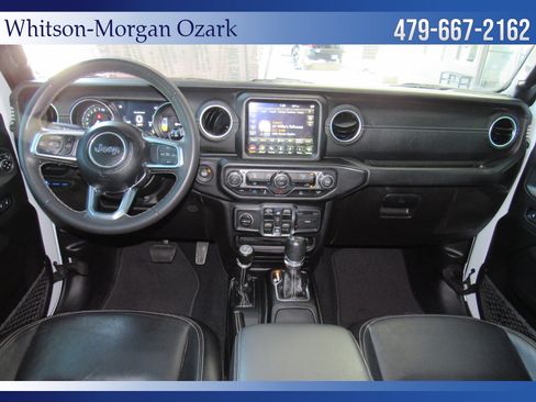Used 2023 Jeep Wrangler Unlimited Sahara AWD/4WD image 39