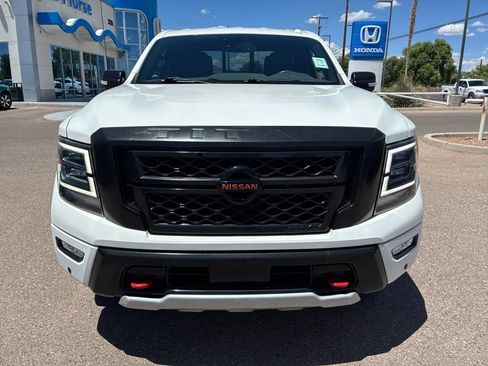Used 2020 Nissan Titan PRO-4X w/ Pro-4x Utility Package AWD/4WD image 8