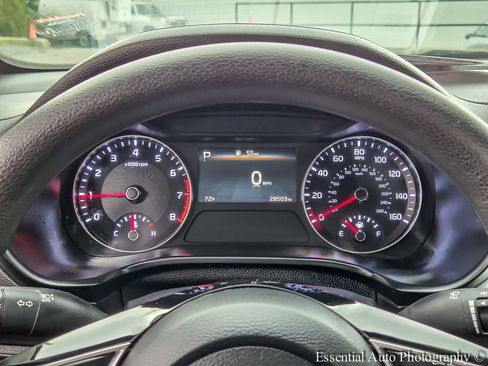 Used 2024 Kia Forte LXS w/ LXS Technology Package image 15