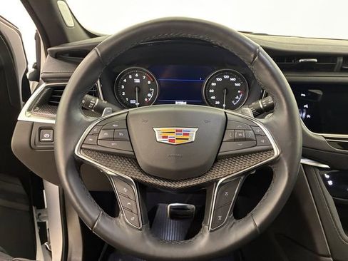 Certified 2024 Cadillac XT5 Sportv w/ Technology Package AWD/4WD image 22