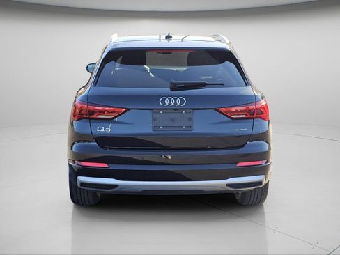 Used 2022 Audi Q3 2.0T Premium w/ Convenience Package image 8