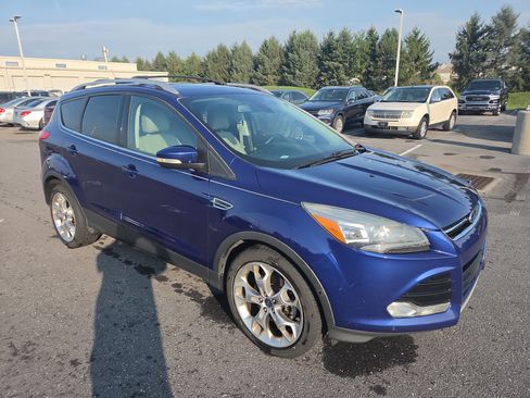 Used 2015 Ford Escape Titanium w/ Equipment Group 301A AWD/4WD image 18