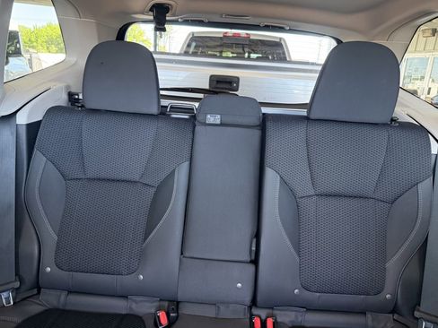 Used 2024 Subaru Forester Premium AWD/4WD image 35