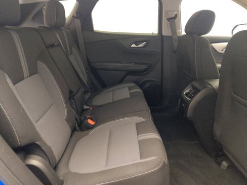 Used 2024 Chevrolet Blazer LT w/ Convenience Package FWD image 19