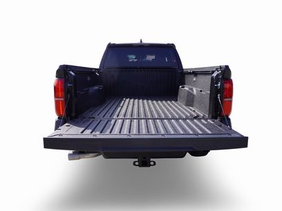 New 2025 Toyota Tacoma SR5