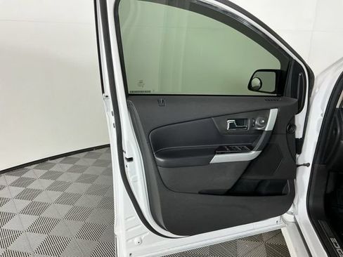 Used 2012 Ford Edge Sport w/ Driver Entry Pkg AWD/4WD image 12