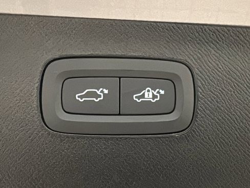 Used 2026 Volvo XC90 B5 Plus w/ Protection Package image 31