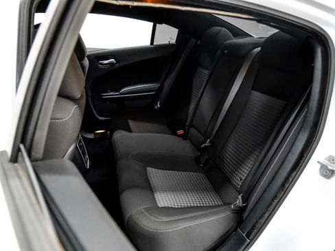 Used 2023 Dodge Charger Scat Pack w/ Technology Group RWD image 49
