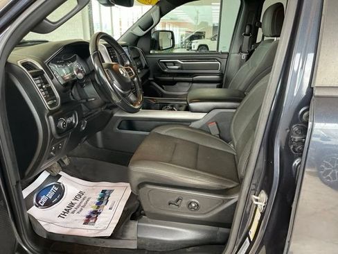 Used 2019 RAM 1500 Big Horn AWD/4WD image 16