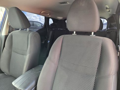 Used 2022 Nissan Rogue Sport S image 22