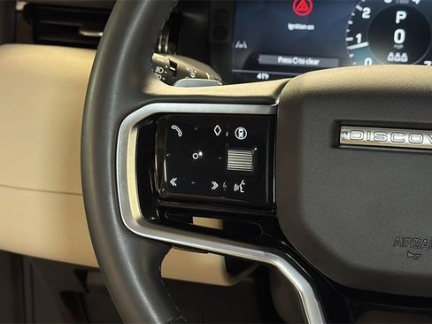 Used 2024 Land Rover Discovery Sport S image 23