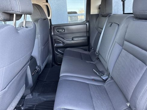 Certified 2022 Nissan Frontier SV image 6