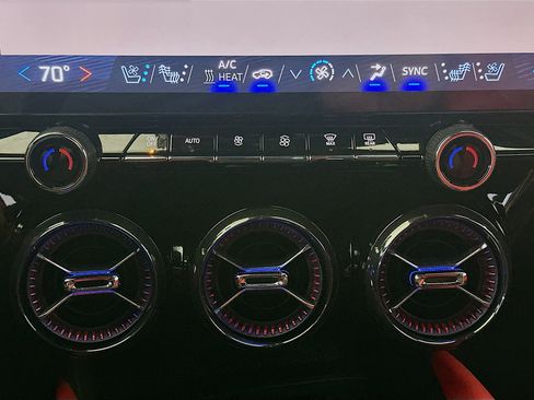 Used 2024 Chevrolet Blazer EV RS AWD/4WD image 24