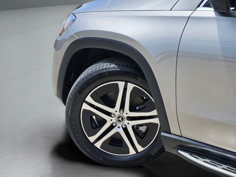 Certified 2021 Mercedes-Benz GLS 450 4MATIC image 26
