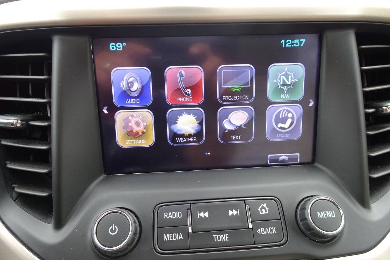 Used 2019 GMC Acadia Denali w/ Technology Package AWD/4WD image 29