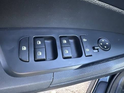 Used 2024 Kia Sportage LX image 9