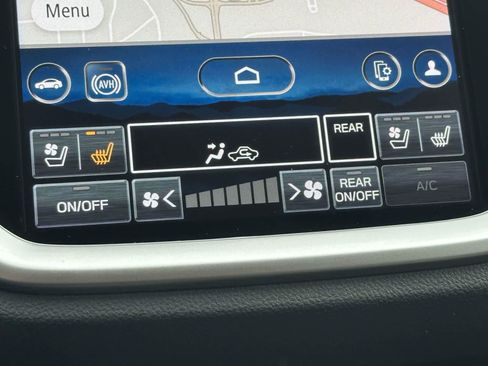 Certified 2023 Subaru Ascent Touring AWD/4WD image 24
