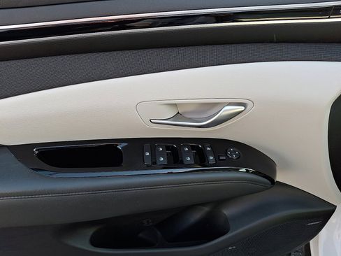 Certified 2023 Hyundai Tucson Limited image 12