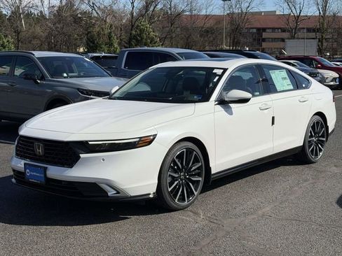 New 2026 Honda Accord Touring image 4