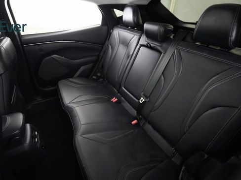 Used 2024 Ford Mustang Mach-E Premium image 10