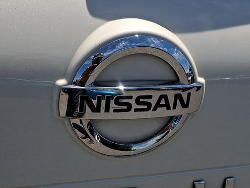 Used 2021 Nissan Rogue SV AWD/4WD image 28